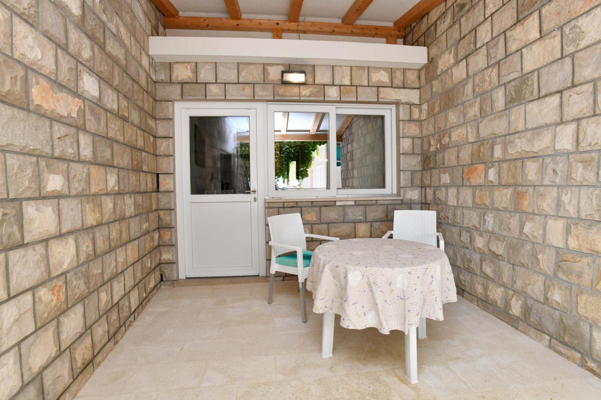 Ron * Dubrovník