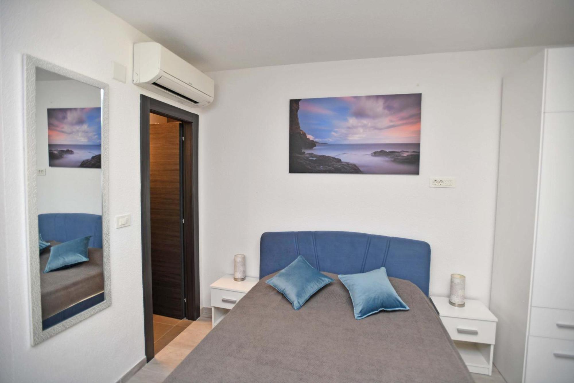 Apartament Ron *