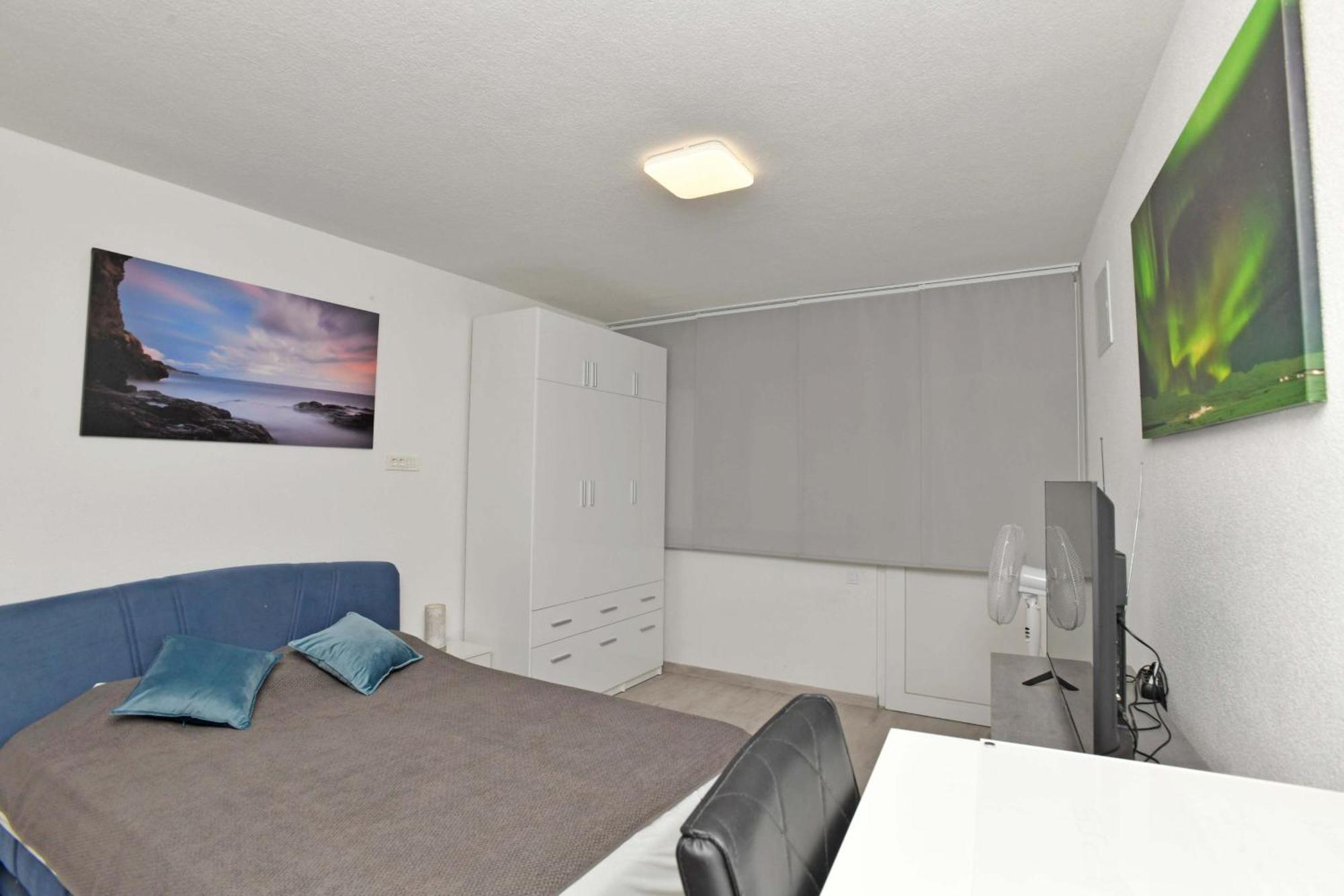 Ron Apartament